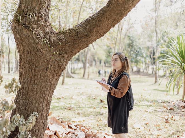 ระหว่างวันที่ 17 – 20 กุมภาพันธ์ 2569 มหาวิทยาลัยพะเยา โดย ศูนย์ประสานงาน อพ.สธ.-มหาวิทยาลัยพะเยา จัดกิจกรรม “การฝึกอบรมปฏิบัติการงานฐานทรัพยากรท้องถิ่น หลักสูตร 6 งาน ฐานทรัพยากรท้องถิ่น รุ่นที่ 1/2569” ณ ห้อง UP Space สถาบันนวัตกรรมและถ่ายทอดเทคโนโลยี อาคาร 99 ปี พระอุบาลีคุณูปมาจารย์ (ปวง ธมฺมปญฺโญ) มหาวิทยาลัยพะเยา