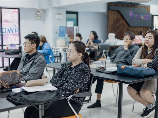 ระหว่างวันที่ 17 – 20 กุมภาพันธ์ 2569 มหาวิทยาลัยพะเยา โดย ศูนย์ประสานงาน อพ.สธ.-มหาวิทยาลัยพะเยา จัดกิจกรรม “การฝึกอบรมปฏิบัติการงานฐานทรัพยากรท้องถิ่น หลักสูตร 6 งาน ฐานทรัพยากรท้องถิ่น รุ่นที่ 1/2569” ณ ห้อง UP Space สถาบันนวัตกรรมและถ่ายทอดเทคโนโลยี อาคาร 99 ปี พระอุบาลีคุณูปมาจารย์ (ปวง ธมฺมปญฺโญ) มหาวิทยาลัยพะเยา