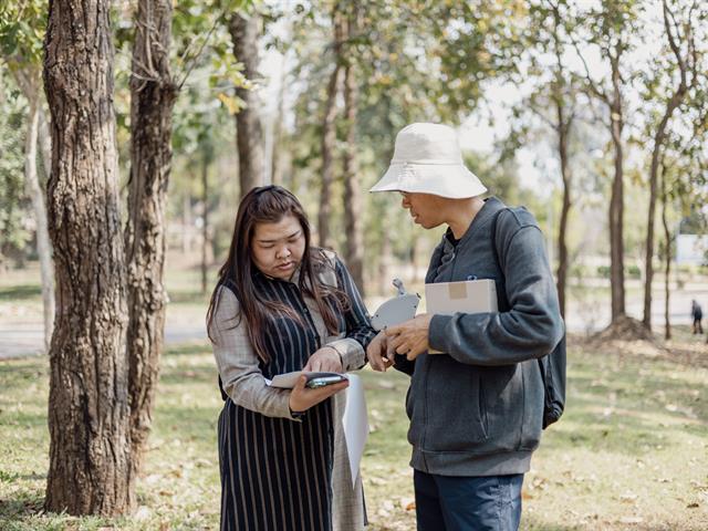 ระหว่างวันที่ 17 – 20 กุมภาพันธ์ 2569 มหาวิทยาลัยพะเยา โดย ศูนย์ประสานงาน อพ.สธ.-มหาวิทยาลัยพะเยา จัดกิจกรรม “การฝึกอบรมปฏิบัติการงานฐานทรัพยากรท้องถิ่น หลักสูตร 6 งาน ฐานทรัพยากรท้องถิ่น รุ่นที่ 1/2569” ณ ห้อง UP Space สถาบันนวัตกรรมและถ่ายทอดเทคโนโลยี อาคาร 99 ปี พระอุบาลีคุณูปมาจารย์ (ปวง ธมฺมปญฺโญ) มหาวิทยาลัยพะเยา
