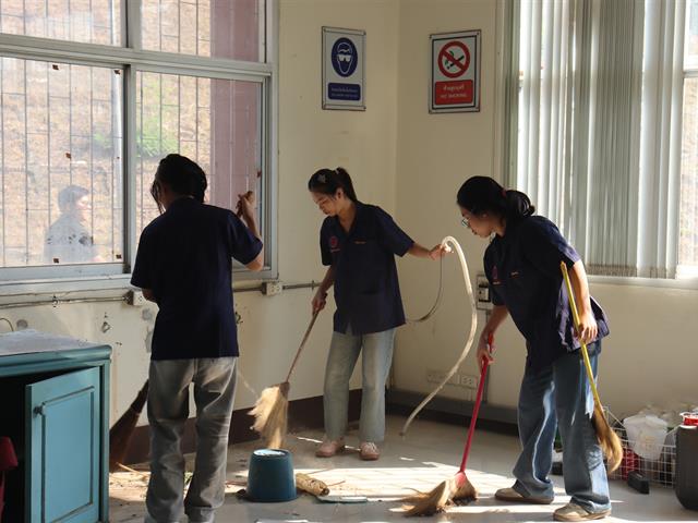 วิศวกรรมอุตสาหการ จัด Big Cleaning Day บูรณาการ 5ส สู่การเรียนรู้เชิงปฏิบัติอย่างมีประสิทธิภาพ