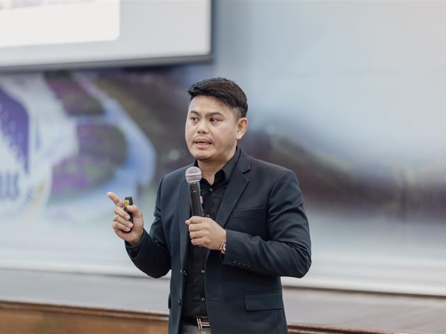 ระหว่างวันที่ 19 – 20 กุมภาพันธ์ 2569 มหาวิทยาลัยพะเยา จัดโครงการอบรมเชิงปฏิบัติการ “เรื่องความปลอดภัยทางชีวภาพ (Biosafety) และการรักษาความปลอดภัยทางชีวภาพ (Biosecurity)”โดยมีผู้เข้าร่วมโครงการจำนวนรวม 129 คน