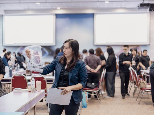 ระหว่างวันที่ 19 – 20 กุมภาพันธ์ 2569 มหาวิทยาลัยพะเยา จัดโครงการอบรมเชิงปฏิบัติการ “เรื่องความปลอดภัยทางชีวภาพ (Biosafety) และการรักษาความปลอดภัยทางชีวภาพ (Biosecurity)”โดยมีผู้เข้าร่วมโครงการจำนวนรวม 129 คน