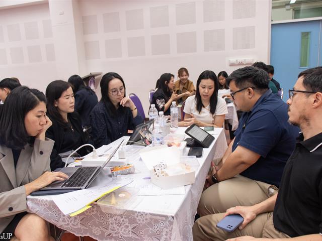 คณะศิลปศาสตร์จัดโครงการพัฒนาอาจารย์ตามกรอบมาตรฐานวิชาชีพ (UP-PSF)