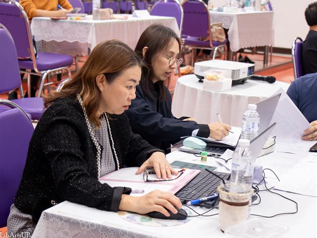 คณะศิลปศาสตร์จัดโครงการพัฒนาอาจารย์ตามกรอบมาตรฐานวิชาชีพ (UP-PSF)