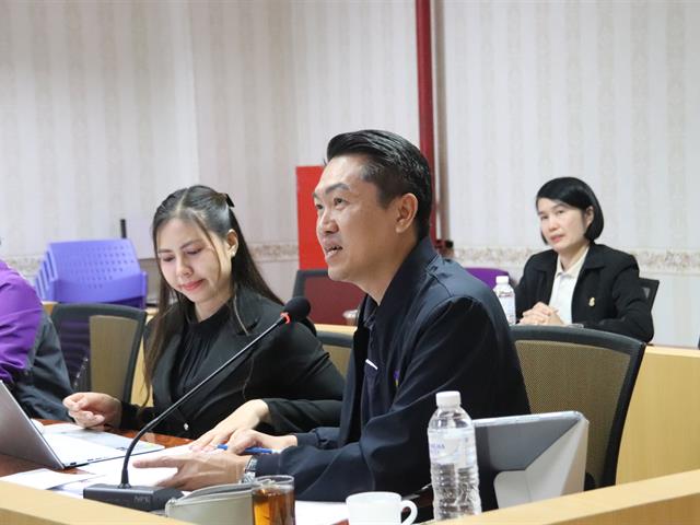 กองกิจการนิสิต ได้จัดประชุมคณะกรรมการประเมินและคัดเลือกตัวแทนนิสิตมหาวิทยาลัยพะเยา เพื่อเข้ารับการประเมินเพื่อรับรางวัลพระราชทาน ระดับอุดมศึกษา ประจำปีการศึกษา 2568 