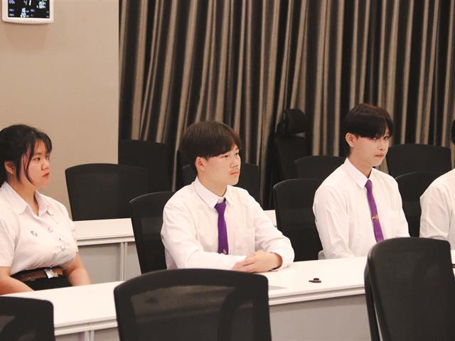 งานทุนการศึกษา กองกิจการนิสิต  มหาวิทยาลัยพะเยา จัดพิธีมอบทุนการศึกษาประจำปีการศึกษา 2568