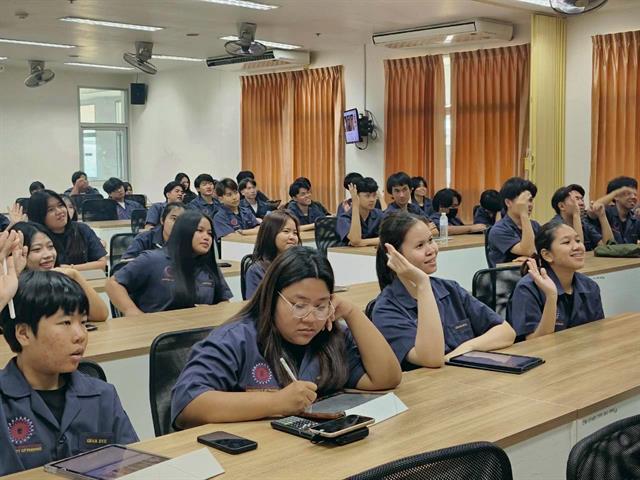  IE จุดประกาย69 (3).jpg