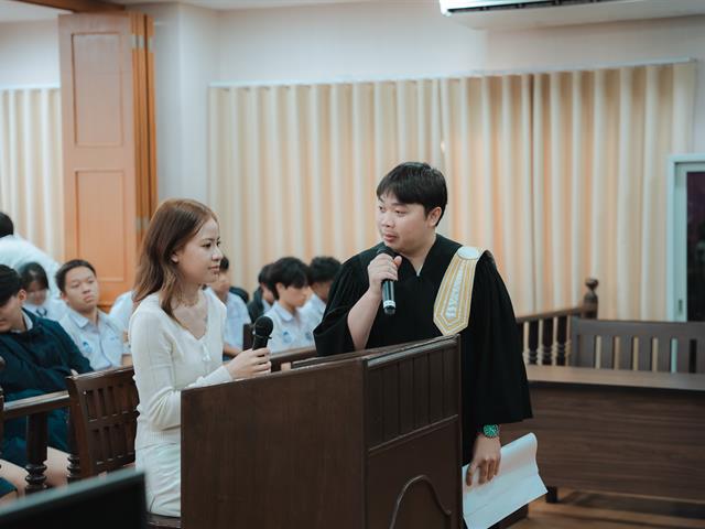 ศาลจำลอง