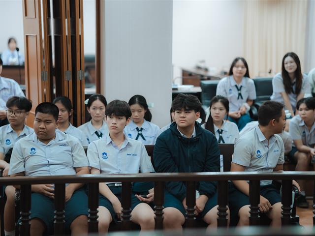 ศาลจำลอง