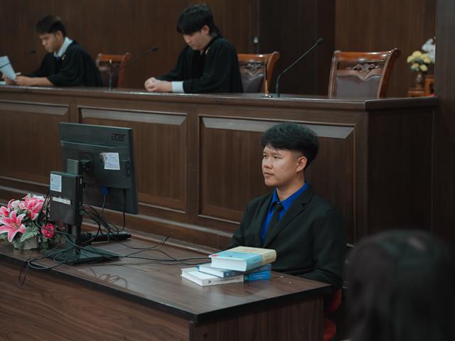 ศาลจำลอง