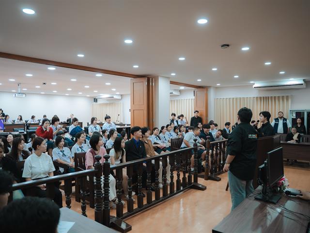 ศาลจำลอง