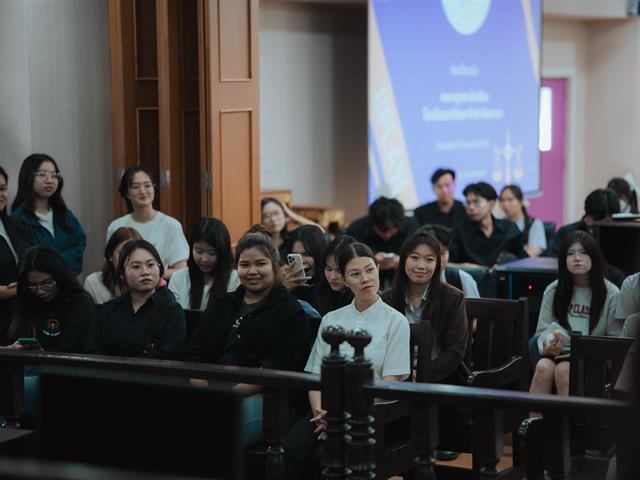 ศาลจำลอง