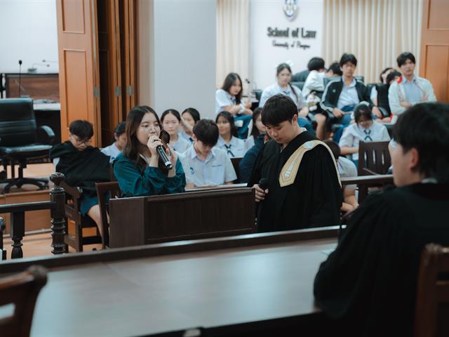 ศาลจำลอง