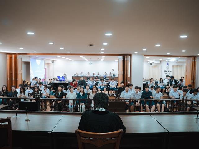 ศาลจำลอง