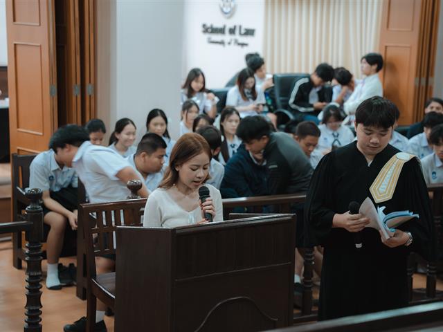 ศาลจำลอง