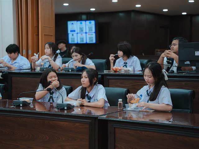 ศาลจำลอง