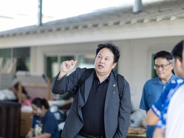 วันที่ 26 กุมภาพันธ์ 2569 มหาวิทยาลัยพะเยาให้การต้อนรับคณะศึกษาดูงานจากสำนักยุทธศาสตร์และมาตรฐานสถาบัน และสำนักวิจัยและบริการวิชาการ มหาวิทยาลัยภาคตะวันออกเฉียงเหนือ จังหวัดขอนแก่น 