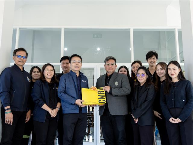 วันที่ 26 กุมภาพันธ์ 2569 มหาวิทยาลัยพะเยา ให้การต้อนรับคณะศึกษาดูงานจากศูนย์ประสานงานโครงการอนุรักษ์พันธุกรรมพืชอันเนื่องมาจากพระราชดำริฯ (อพ.สธ.) มหาวิทยาลัยราชภัฏเชียงใหม่ จำนวน 8 ท่าน