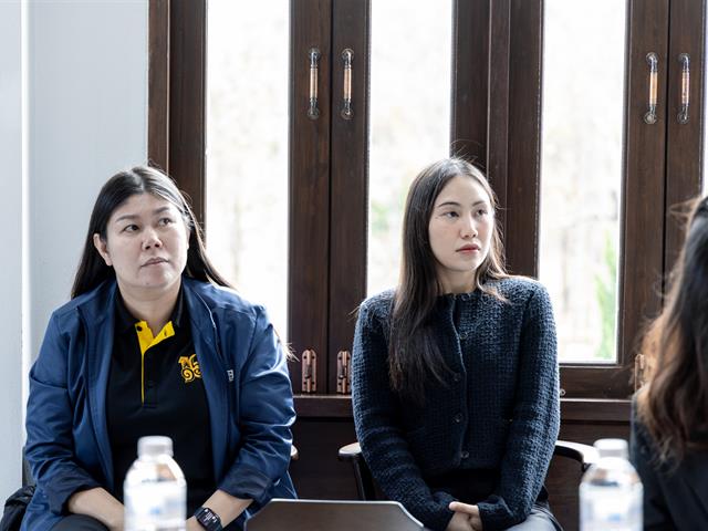 วันที่ 26 กุมภาพันธ์ 2569 มหาวิทยาลัยพะเยา ให้การต้อนรับคณะศึกษาดูงานจากศูนย์ประสานงานโครงการอนุรักษ์พันธุกรรมพืชอันเนื่องมาจากพระราชดำริฯ (อพ.สธ.) มหาวิทยาลัยราชภัฏเชียงใหม่ จำนวน 8 ท่าน