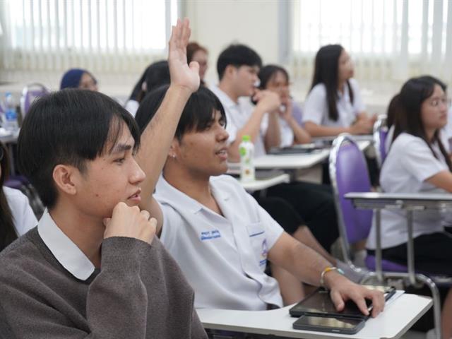 เวทีวิชาการนำเสนอผลการฝึกงานทางห้องปฏิบัติการทางการแพทย์