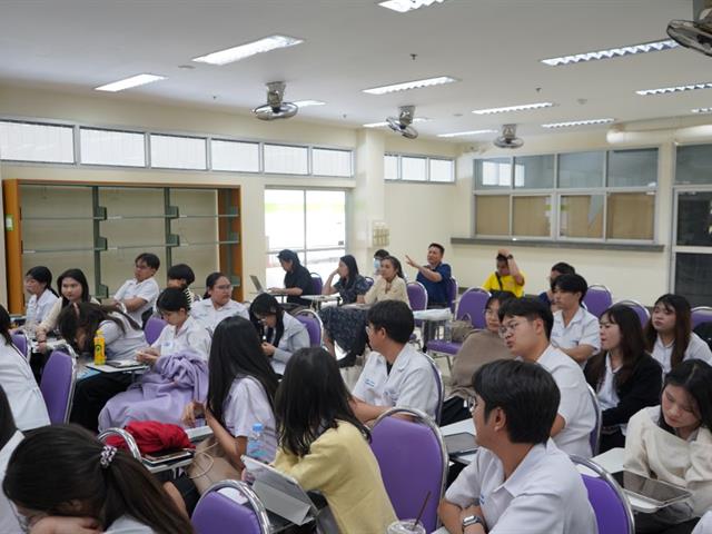 เวทีวิชาการนำเสนอผลการฝึกงานทางห้องปฏิบัติการทางการแพทย์