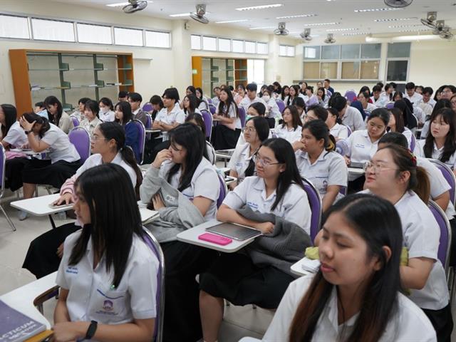 เวทีวิชาการนำเสนอผลการฝึกงานทางห้องปฏิบัติการทางการแพทย์