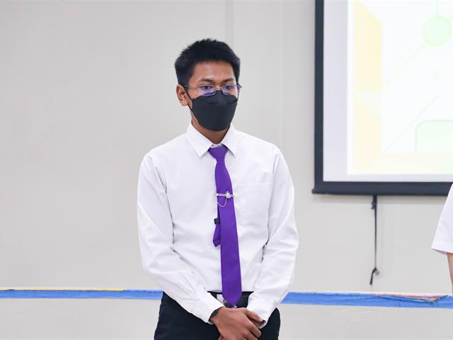 คณะรัฐศาสตร์และสังคมศาสตร์ 