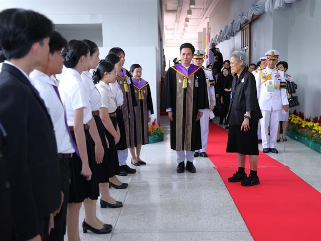 พิธีพระราชทานปริญญาบัตร แก่ผู้สำเร็จการศึกษาจากมหาวิทยาลัยพะเยา ประจำปีการศึกษา 2567