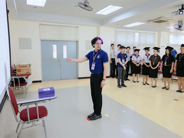 คณะกรรมการดำเนินงานพิธีพระราชทานปริญญาบัตร คณะศิลปศาสตร์ ดำเนินการฝึกซ้อมบัณฑิต เพื่อเตรียมความพร้อมการเข้ารับพระราชทานปริญญาบัตร ประจำปีการศึกษา ๒๕๖๗