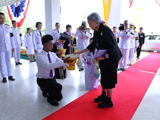 University of Phayao Holds Royal Graduation Ceremony for the Academic Year 2024