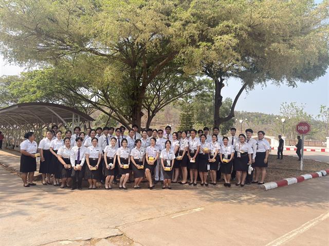 วิทยาลัยการศึกษา มหาวิทยาลัยพะเยา ขอแสดงความยินดีกับบัณฑิต มหาบัณฑิต และดุษฎีบัณฑิตในพิธีพระราชทานปริญญาบัตร แก่ผู้สำเร็จการศึกษา ประจำปีการศึกษา 2567