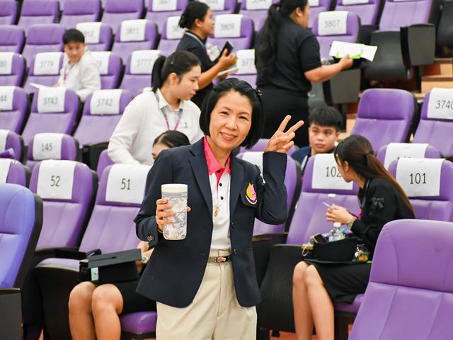 วิทยาลัยการศึกษา มหาวิทยาลัยพะเยา ขอแสดงความยินดีกับบัณฑิต มหาบัณฑิต และดุษฎีบัณฑิตในพิธีพระราชทานปริญญาบัตร แก่ผู้สำเร็จการศึกษา ประจำปีการศึกษา 2567