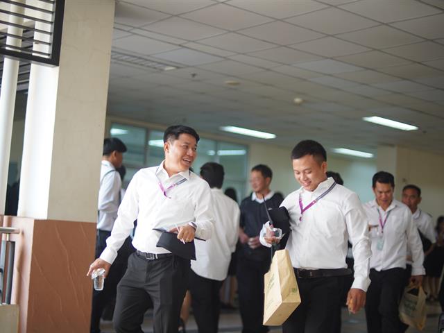 คณะวิศวกรรมศาสตร์ ม.พะเยา ขอแสดงความยินดีกับดุษฎีบัณฑิต มหาบัณฑิต และบัณฑิต ในพิธีพระราชทานปริญญาบัตรประจำปีการศึกษา 2567