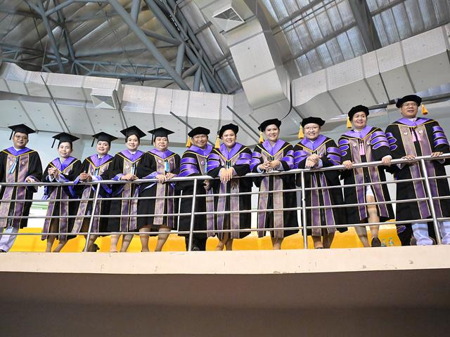 วิทยาลัยการจัดการ ม.พะเยา ขอแสดงความยินดี กับ มหาบัณฑิต และดุษฎีบัณฑิต ในพิธีพระราชทานปริญญาบัตร ประจำปีการศึกษา 2567 