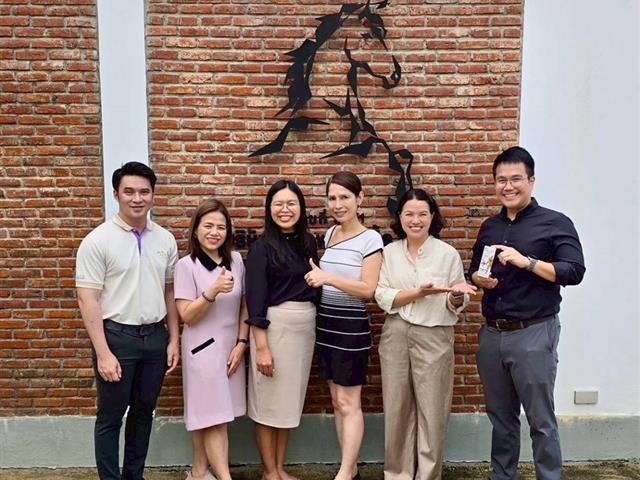 พัฒนากำลังคนที่มีสมรรถนะและทักษะแห่งอนาคต มุ่งเน้นการพัฒนาศักยภาพของบุคลากรและนักศึกษาให้มีทักษะที่สอดคล้องกับโลกอนาคต เช่น การได้รับรางวัล การส่งเสริมการเรียนรู้ผ่านโครงการรับสมัครเรียน หลักสูตร UP PSF และวิชา GE เพื่อยกระดับคุณภาพคนและสังคมแห่งการเรียนรู้