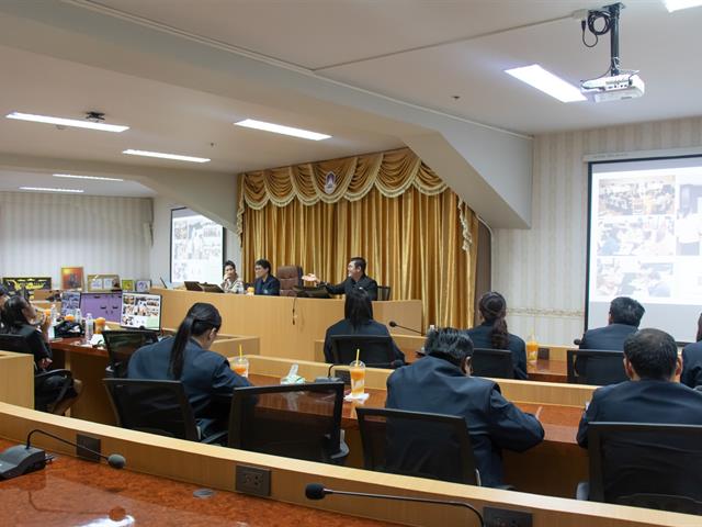 รองคณบดีฝ่ายคุณภาพนิสิตคณะศิลปศาสตร์ ร่วมต้อนรับคณะศึกษาดูงานจากมหาวิทยาลัยพายัพ พร้อมนำเสนอการดำเนินงานของเครือข่ายภายใน “Mental Health Best Practice” คณะศิลปศาสตร์