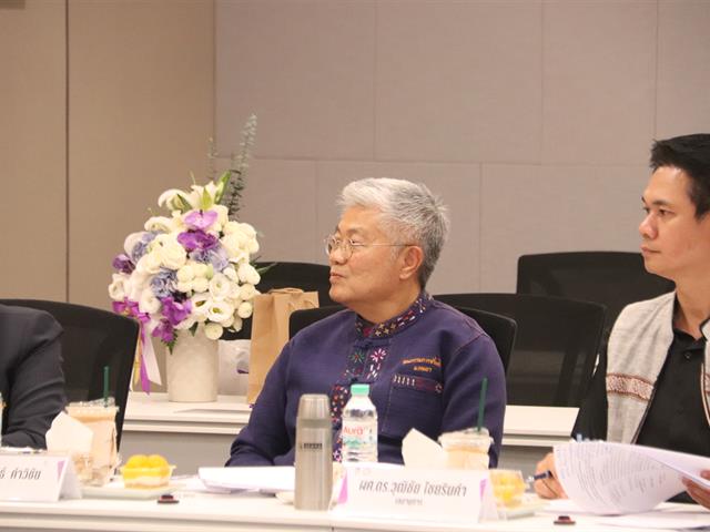 คณะกรรมการส่งเสริม