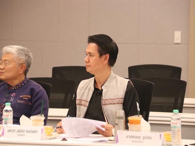 คณะกรรมการส่งเสริม