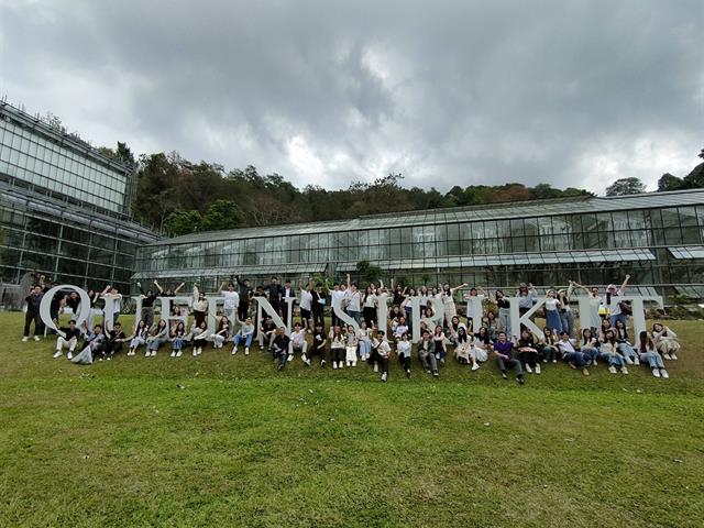 ตะลุยห้องเรียนสีเขียว! นิสิตเภสัชศาสตร์ สาขาวิชาการบริบาลทางเภสัชกรรม ชั้นปีที่ 3 ขนทัพนิสิตท่องโลกพรรณไม้ สร้างจินตนาการผ่านธรรมชาติ ณ สวนพฤกษศาสตร์ฯ จังหวัดเชียงใหม่