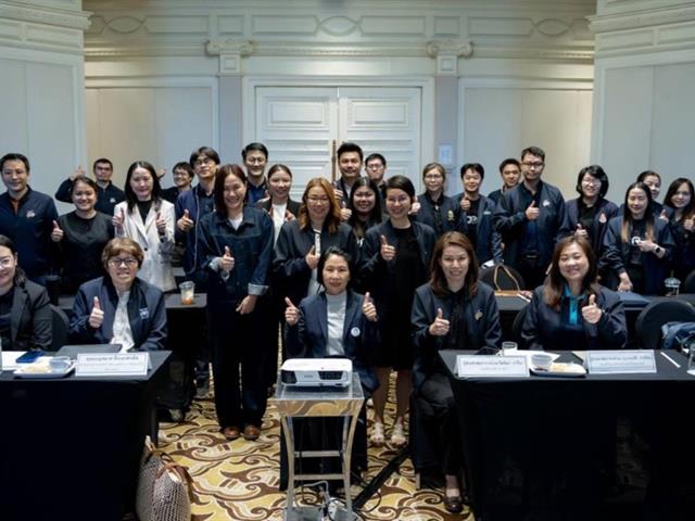 คณะหัวหน้าโครงการวิจัยคณะศิลปศาสตร์ เข้าร่วมโครงการพัฒนานักวิจัยและติดตามผลการดำเนินงานภายใต้ทุนวิจัย Fundamental Fund (FF) และกิจกรรม research camp