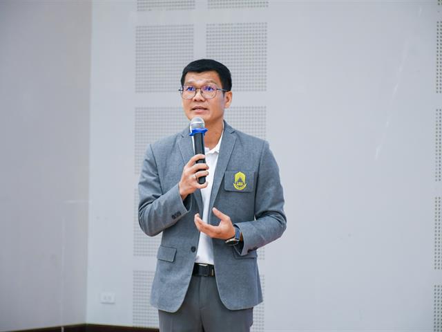 วิทยาลัยการศึกษา ดำเนินโครงการกิจกรรมเสริมความเป็นครูและกิจกรรมเสริมทางวิชาชีพตามมาตรฐานวิชาชีพคุรุสภา กิจกรรม 1 การส่งเสริมทักษะการสื่อสารในการเรียนรู้ตลอดชีวิต