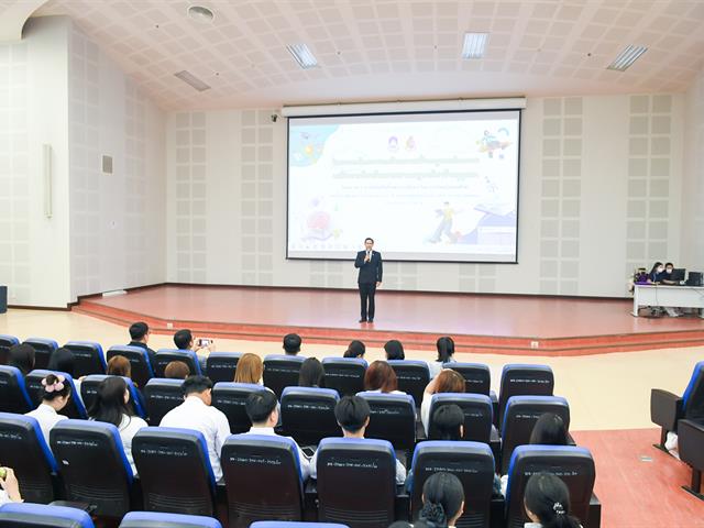 วิทยาลัยการศึกษา ดำเนินโครงการกิจกรรมเสริมความเป็นครูและกิจกรรมเสริมทางวิชาชีพตามมาตรฐานวิชาชีพคุรุสภา กิจกรรม 1 การส่งเสริมทักษะการสื่อสารในการเรียนรู้ตลอดชีวิต