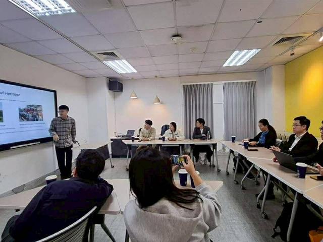 แลกเปลี่ยนองค์ความรู้ทางวิชาการร่วมกับอาจารย์และนิสิตระดับบัณฑิตศึกษาในหลักสูตร Graduate Institute of Architecture and Cultural Heritage
