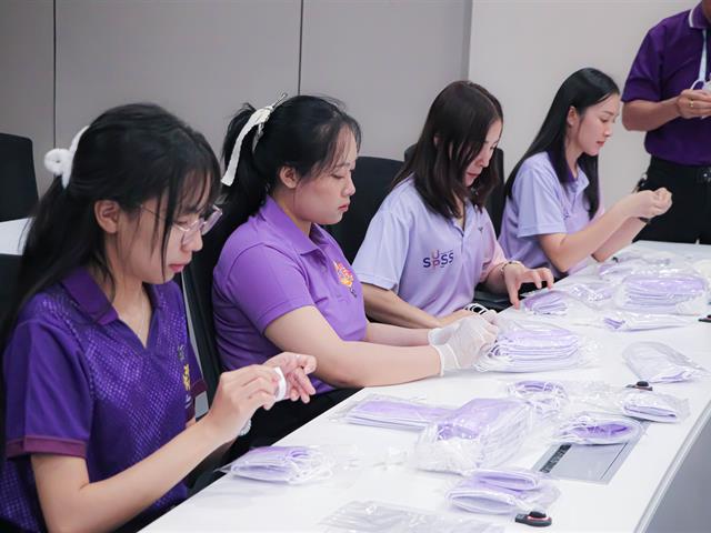 คณะรัฐศาสตร์และสังคมศาสตร์ 