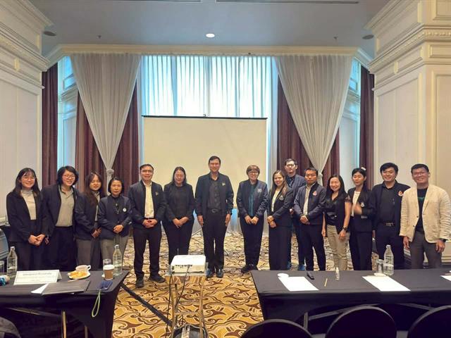 คณะนิติศาสตร์ มหาวิทยาลัยพะเยา  เข้าร่วมโครงการนำเสนอความก้าวหน้างานวิจัย ภายใต้โครงการพัฒนานักวิจัยและติดตามผลการดำเนินงานจากทุน Fundamental Fund (FF) ประจำปีงบประมาณ พ.ศ. 2568–2569 พร้อมเข้าร่วมกิจกรรม Area-based Research Publication Camp ระหว่างวันที่ 23–25 มีนาคม 2569 ณ โรงแรมเซ็นทารา ริเวอร์ไซด์ จังหวัดเชียงใหม่ 