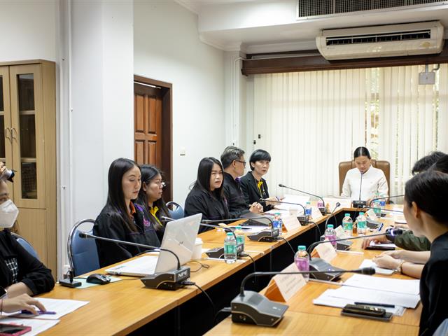 มหาวิทยาลัยพะเยา จับมือจังหวัดพะเยา ขับเคลื่อนงาน อพ.สธ. ตั้งเป้าสถานศึกษาสมัครสมาชิกสวนพฤกษศาสตร์โรงเรียนครบ 100% ภายในปี 2569