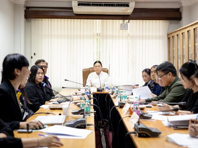 มหาวิทยาลัยพะเยา จับมือจังหวัดพะเยา ขับเคลื่อนงาน อพ.สธ. ตั้งเป้าสถานศึกษาสมัครสมาชิกสวนพฤกษศาสตร์โรงเรียนครบ 100% ภายในปี 2569