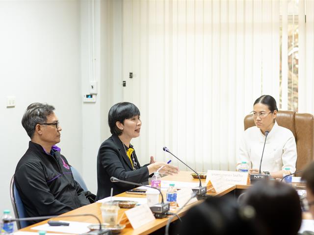 มหาวิทยาลัยพะเยา จับมือจังหวัดพะเยา ขับเคลื่อนงาน อพ.สธ. ตั้งเป้าสถานศึกษาสมัครสมาชิกสวนพฤกษศาสตร์โรงเรียนครบ 100% ภายในปี 2569