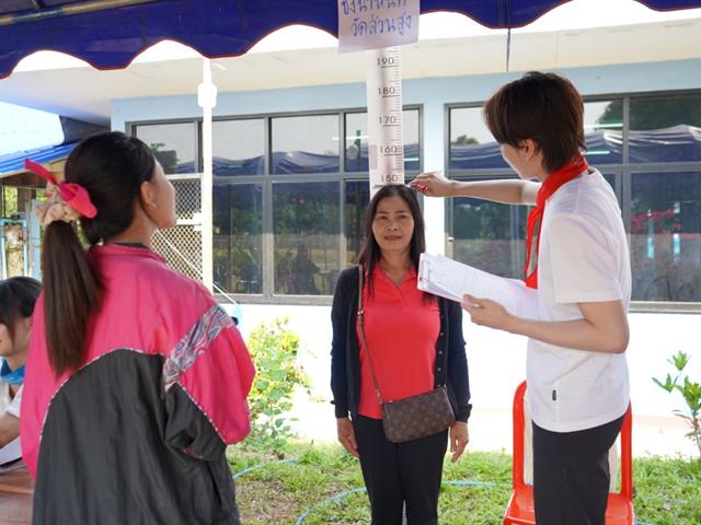 คณะสหเวชศาสตร์ ออกหน่วยตรวจสุขภาพชุมชน