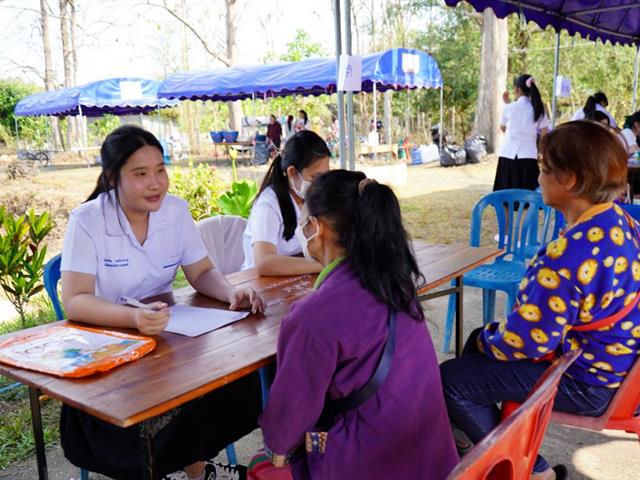 คณะสหเวชศาสตร์ ออกหน่วยตรวจสุขภาพชุมชน
